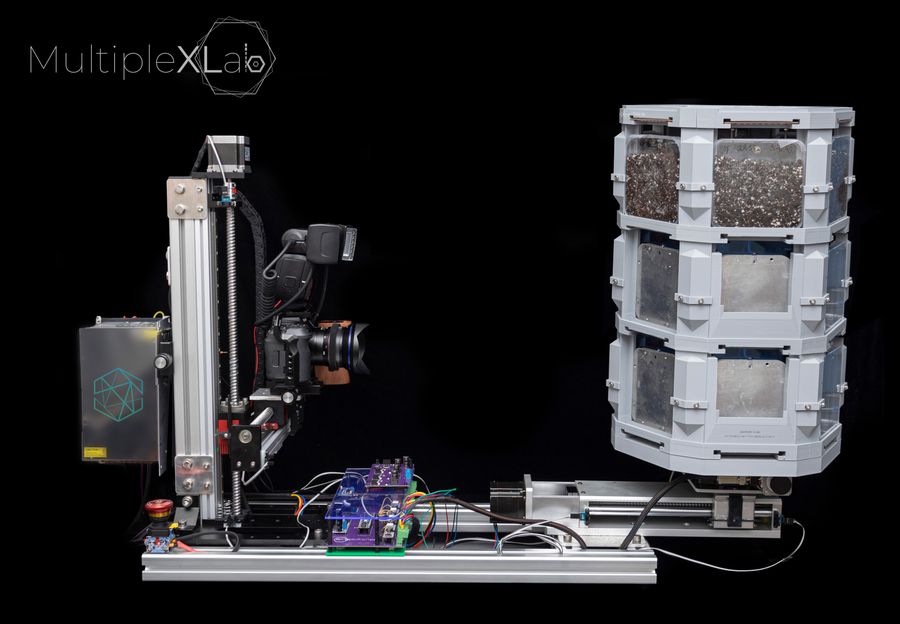 Plant root phenotyping machine, image 1